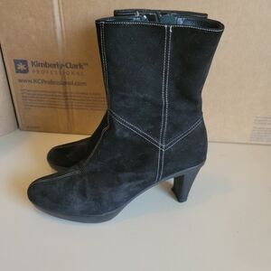 Vaneli Black Suede Heeled Boots Sleek Design